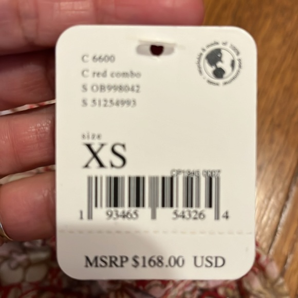 Floral and flowy - Picture 6 of 6